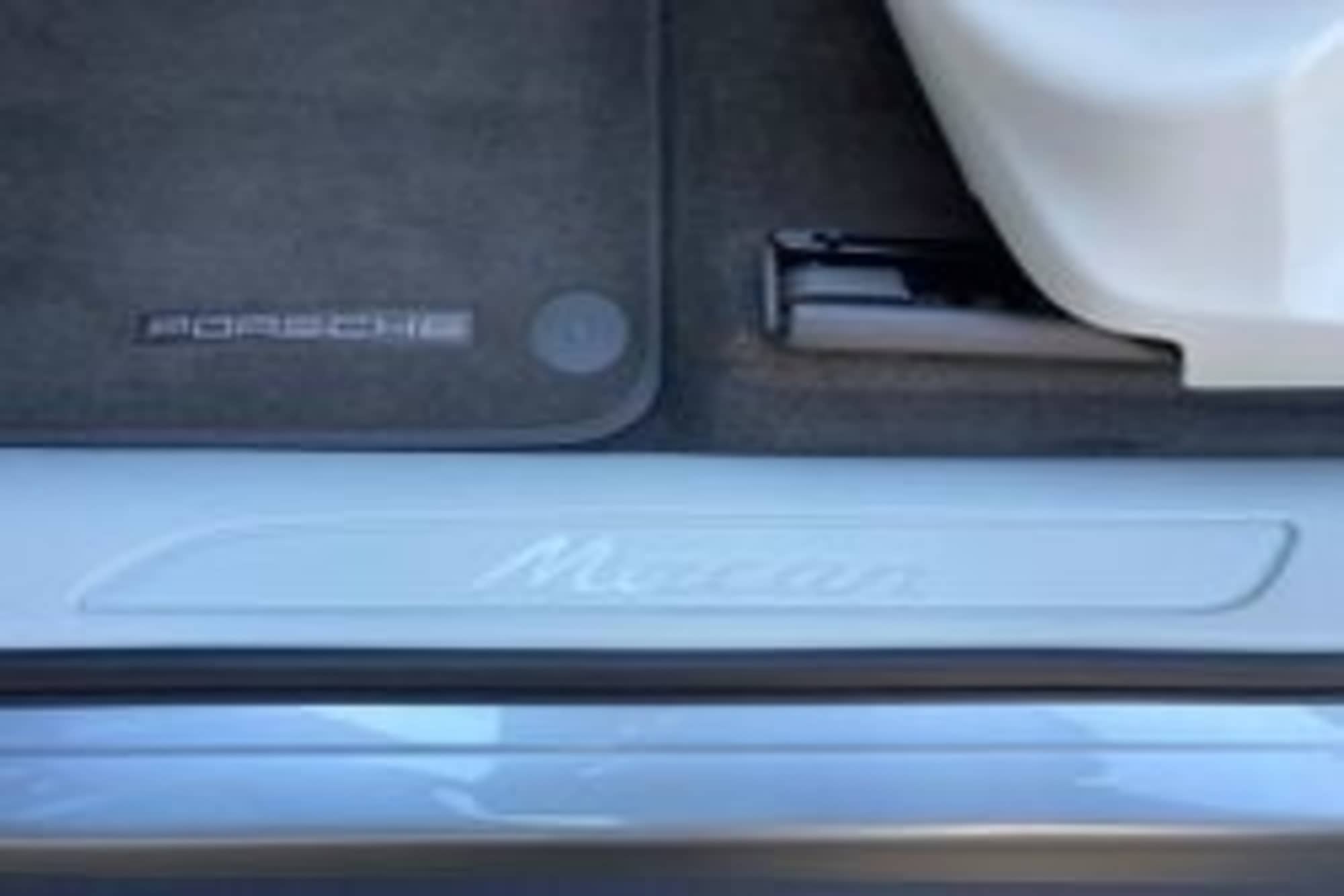 Porsche Macan 2.0T PDK 4WD