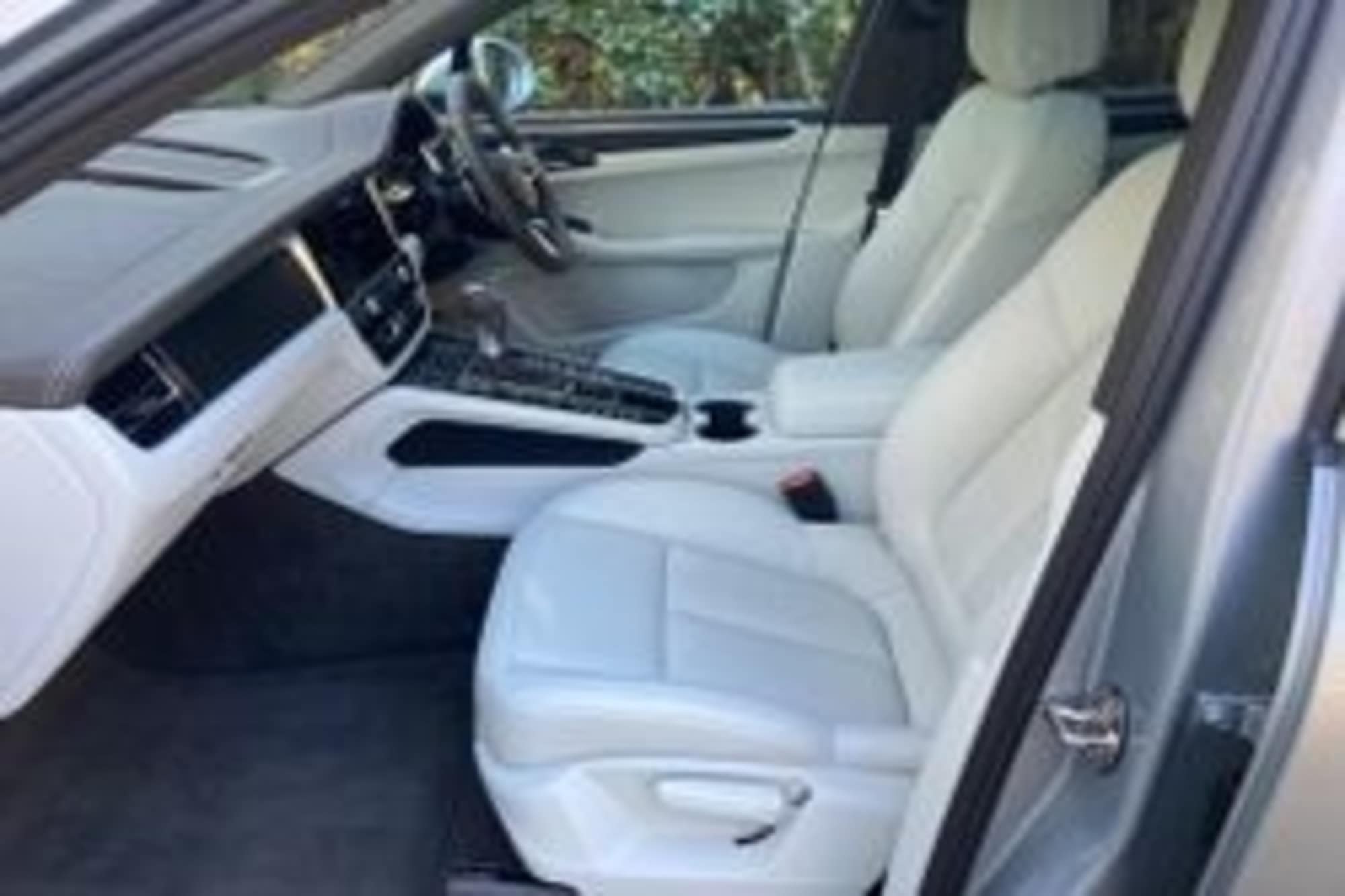 Porsche Macan 2.0T PDK 4WD